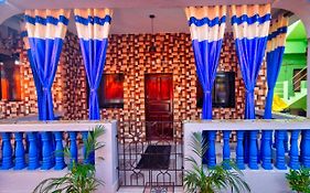Yasdip Beach Home